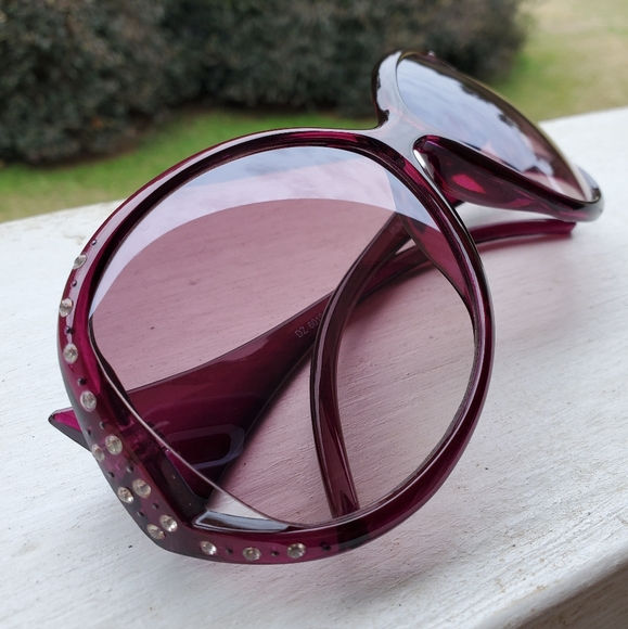 Raspberry Pink Rhinestone-encrusted Sunnies - Picture 2 of 14